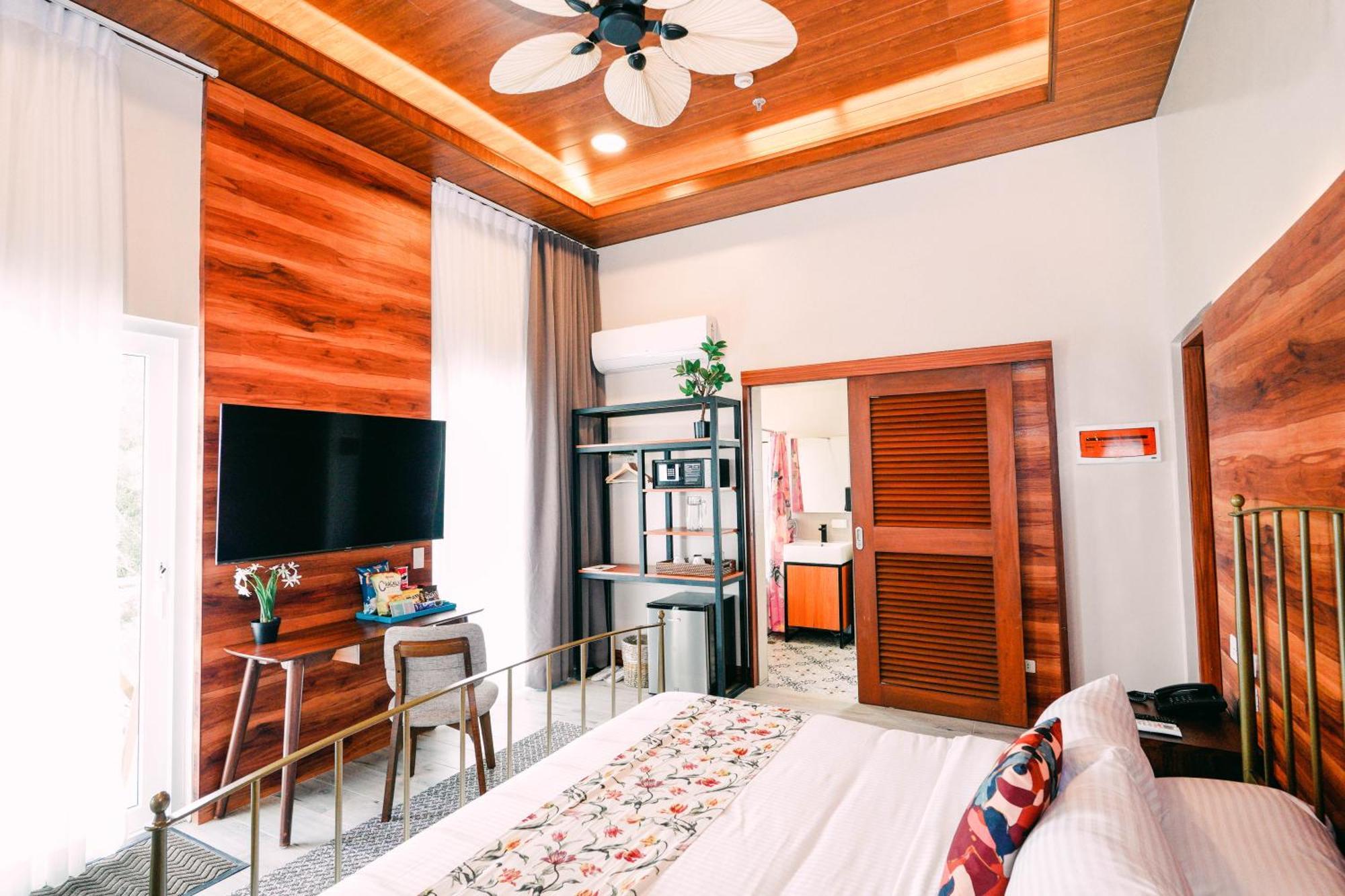 Hotel Kimberly Tagaytay Tagaytay City Buitenkant foto
